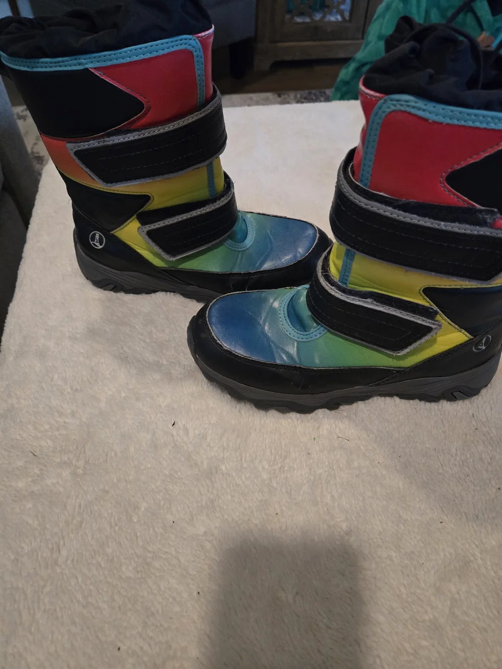 Kids Rainbow Lands End Snow Boots with Velcro Straps